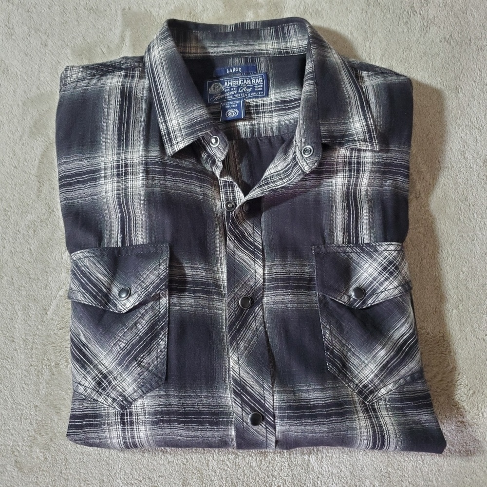 American Rag Shell Snap Vintage Style Long Sleeve
